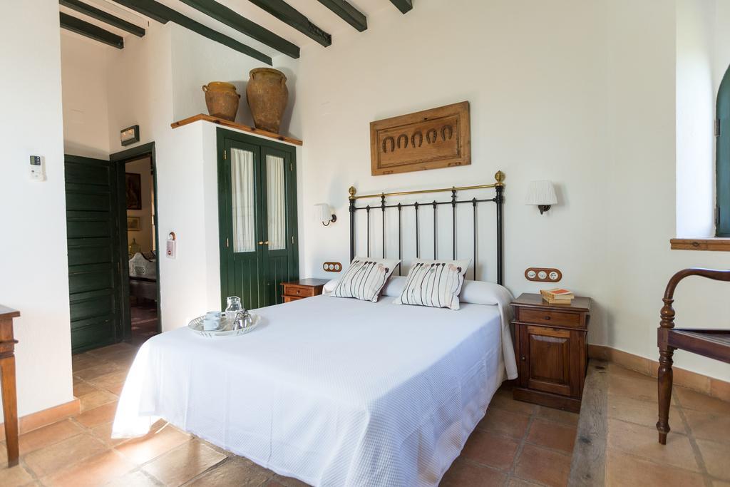 Calerilla Hotel (Adults Only) Burunchel Bagian luar foto