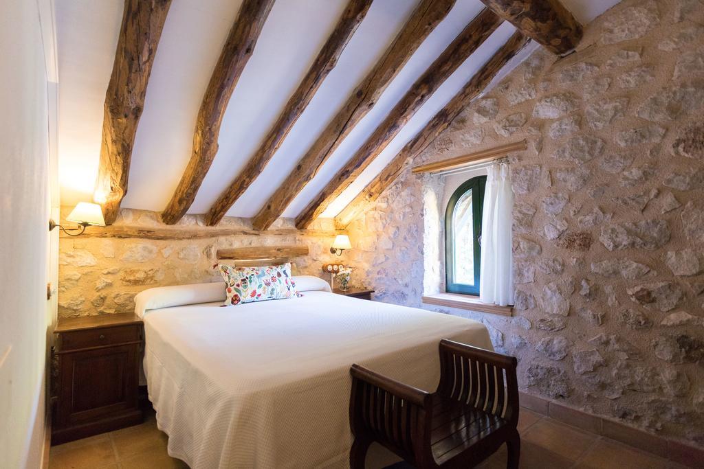 Calerilla Hotel (Adults Only) Burunchel Bagian luar foto