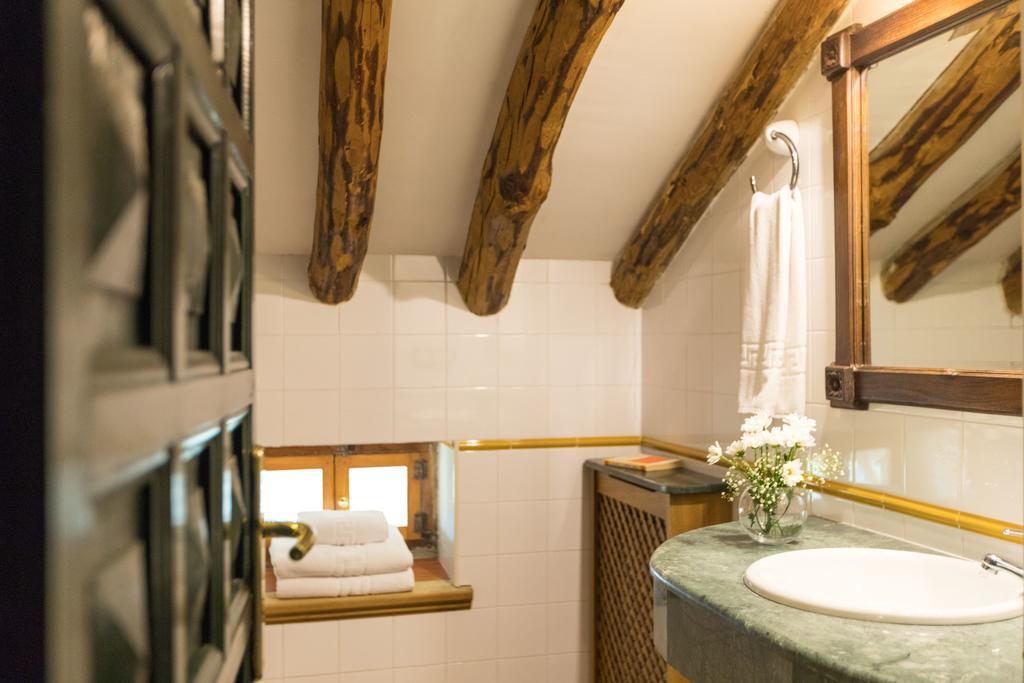 Calerilla Hotel (Adults Only) Burunchel Bagian luar foto