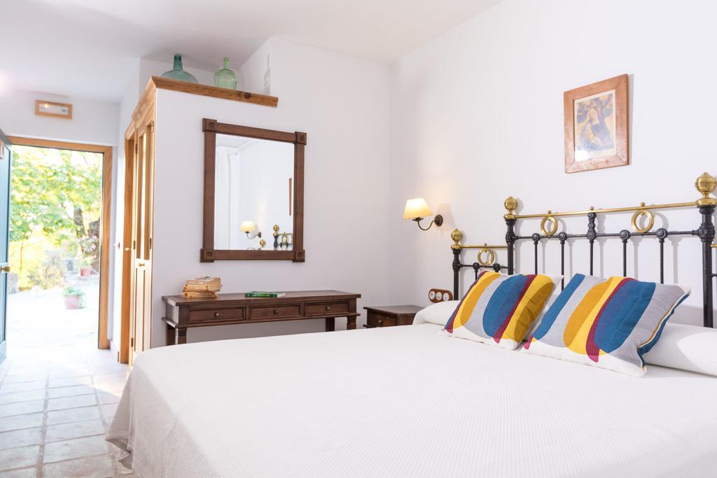 Calerilla Hotel (Adults Only) Burunchel Bagian luar foto