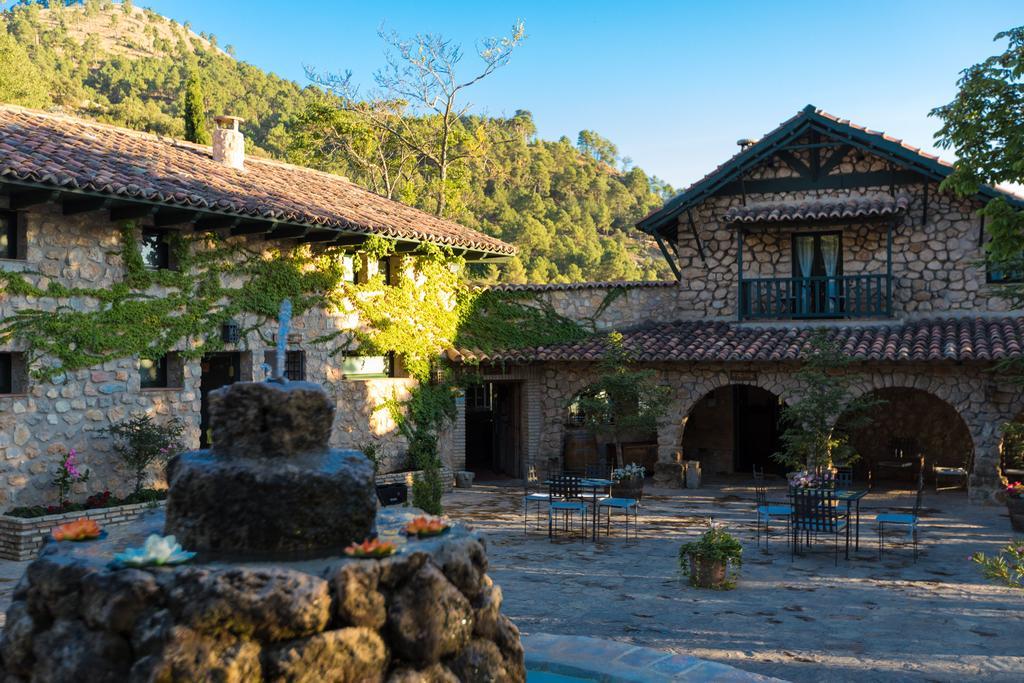 Calerilla Hotel (Adults Only) Burunchel Bagian luar foto