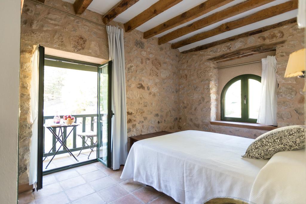 Calerilla Hotel (Adults Only) Burunchel Bagian luar foto