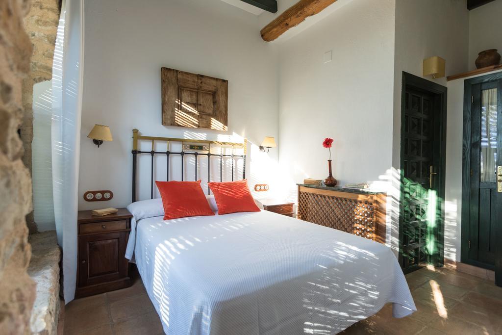 Calerilla Hotel (Adults Only) Burunchel Bagian luar foto